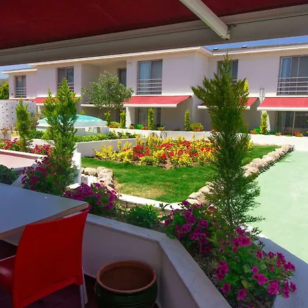 Vela Garden Çeşme